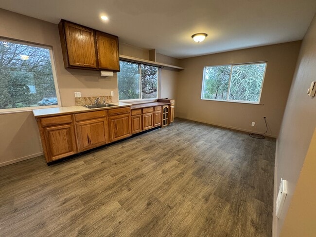 Photo - 28305 99th Ave SW