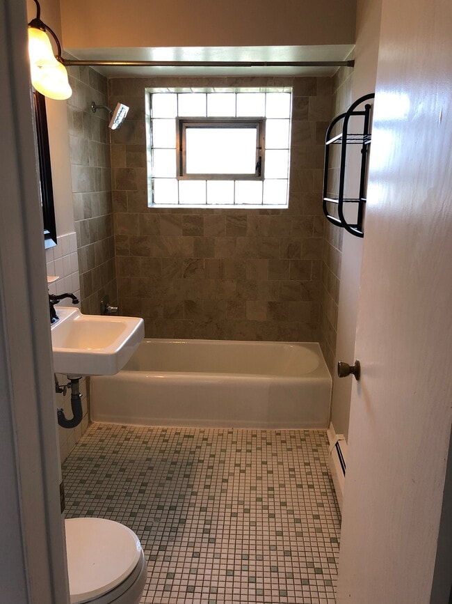 Photo - 205 - 209 E Palatine Rd, Palatine, IL 60067