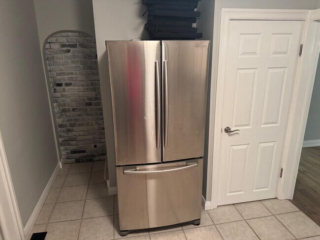 Photo - 378 Albert St