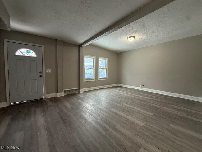 Photo - 7508 Neville Ave