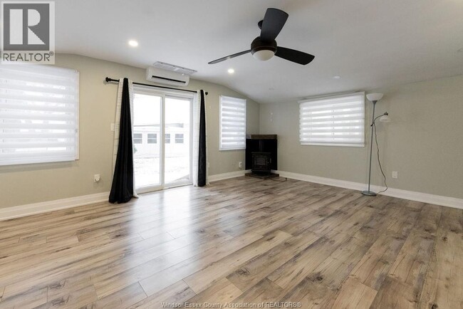 Photo - 51 Klies Bch Rd