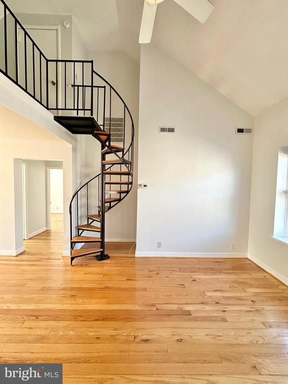 Photo - 2930 S Buchanan St Unit C2