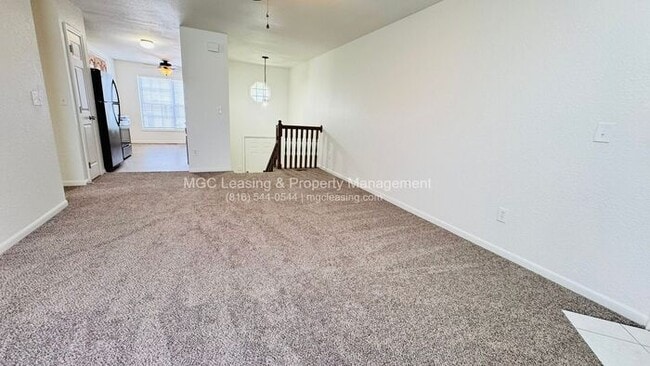 Photo - 3 bedroom Duplex with unique floor plan for rent in the Northland