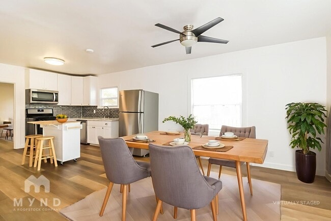 Photo - 702 Dixieanne Ave