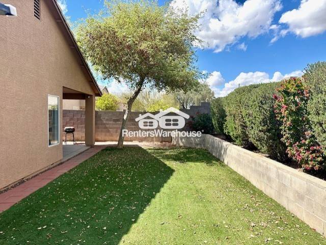 Photo - Charming 4BD/2BA Home for Rent in Goodyear