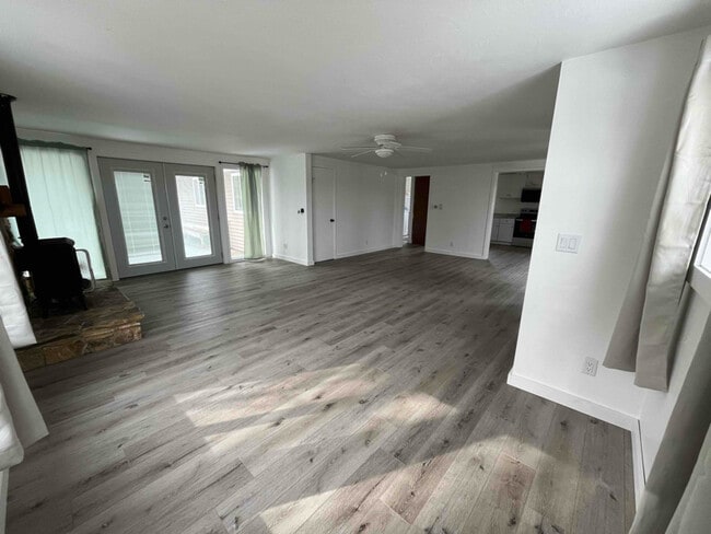 Photo - 5513 Monument Point Rd