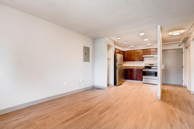 Photo - Sierra Vista Apartments