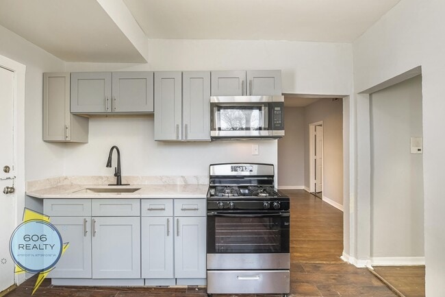 Photo - 1024 E Hyde Park Blvd Unit 3N