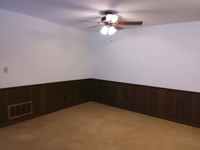 3125 Themis St Unit 1