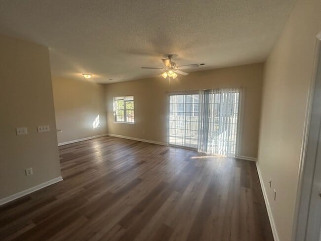 Photo - 6308 Sweetwater Blvd