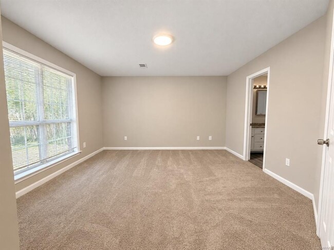 6501 Sweet Gum Dr