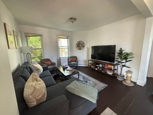Photo - 106 Pine St Unit 3