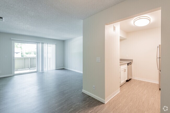 1BR, 1BA