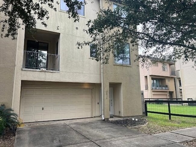 Photo - 2816 Rusk St