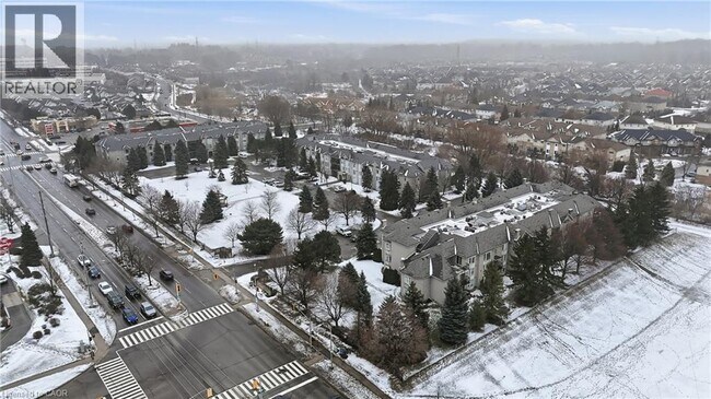 Photo - 990 Golf Links Rd Unit 302