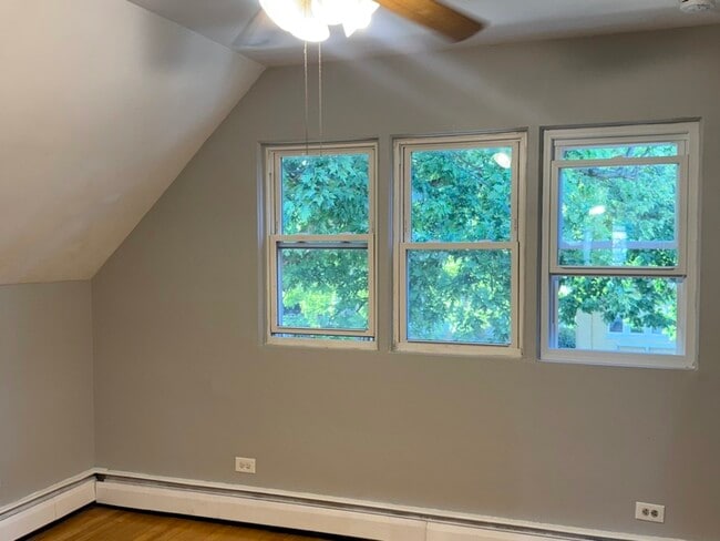 Photo - 4919 N Kedvale Ave Unit 2