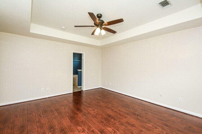 Photo - 19715 Lindenfield Ct