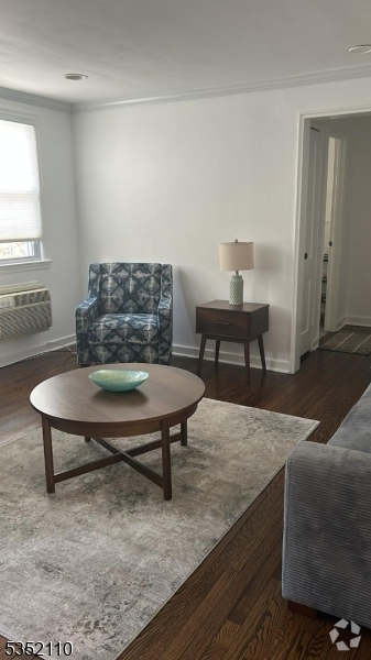 Building Photo - 445 Morris Ave Unit 5-B Rental