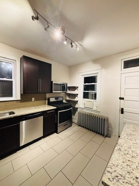 2837 N Central Park Ave Unit 2