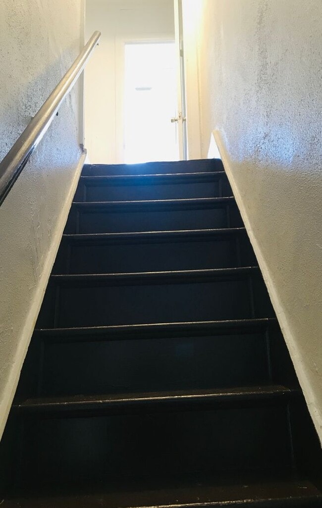 Photo - 3 Bedroom 1 Bath House, Yard-Oldtown East ...