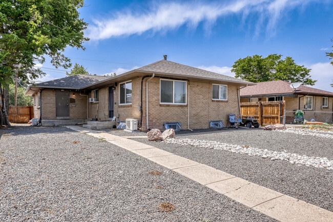 Front yard, rockscape, low maintenance - 1173 Dayton St Unit 1173 Dayton