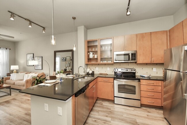 Photo - 5455 Richmond Ave.