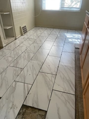 Photo - 16021 Liberal St