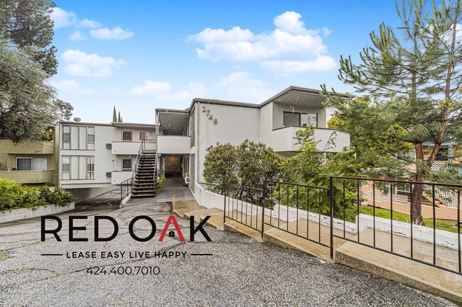 Photo - 2748 Montrose Ave Unidad 10