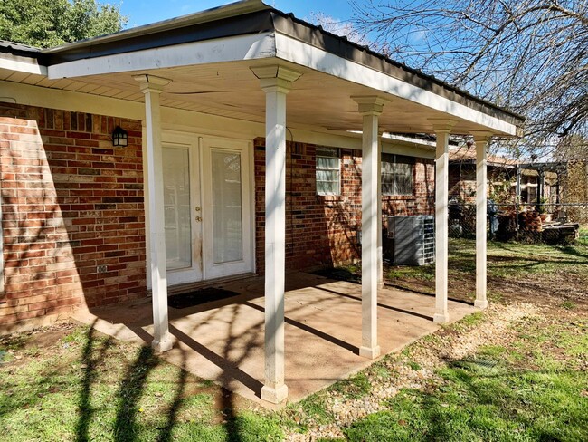 Photo - 3 Bedroom 2 bathroom Bossier City
