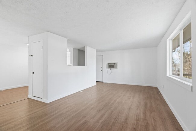 Photo - Newly Remodeled North Spokane Home – Convenient Location Near Parks & Shopping