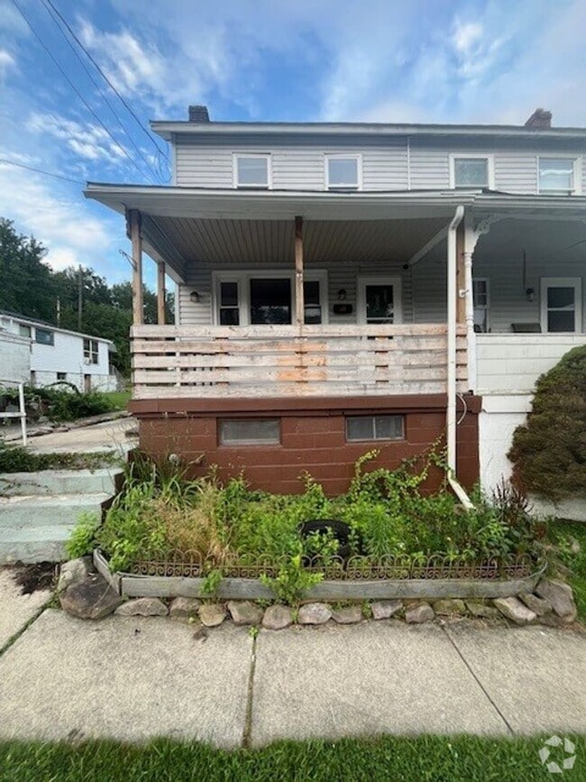 Building Photo - 2 bedroom 2 bathroom Rental