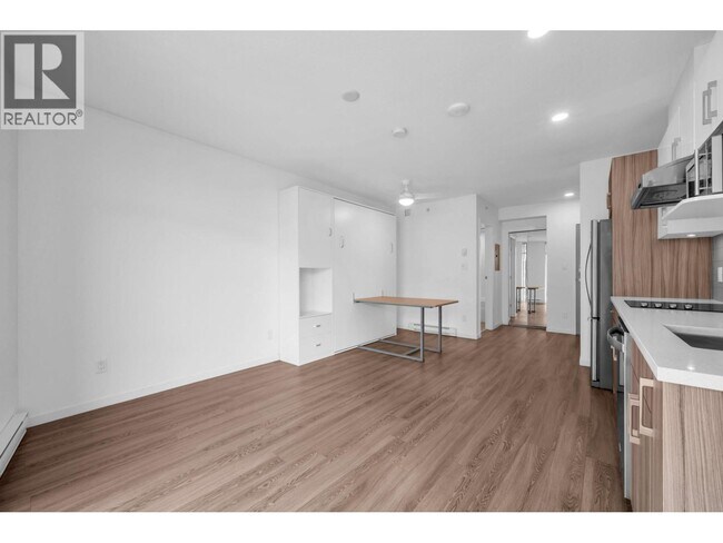 900 Carnarvon St Unit 3512