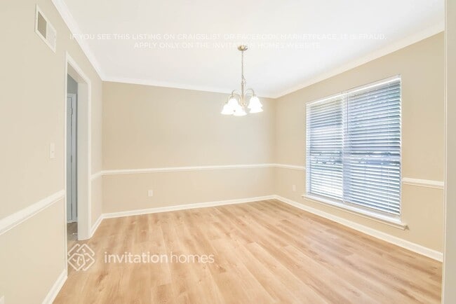 Photo - 8718 Holly Creek Ct