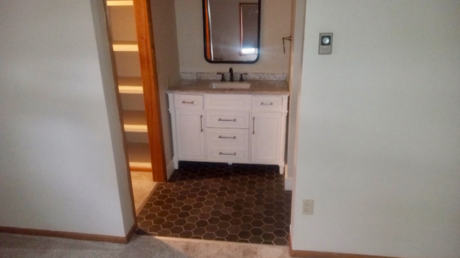 Photo - 1221 S Division St Apartment