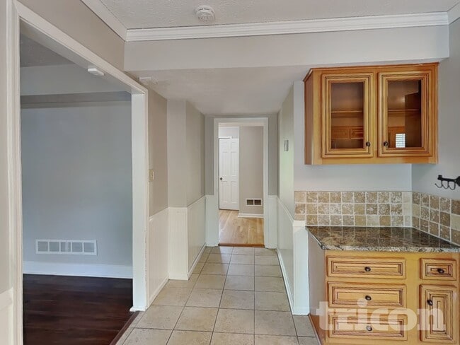 Photo - 100 Creekwood Ct