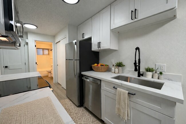Photo - Avia Apartments