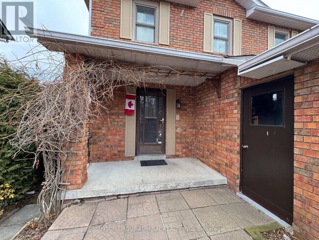 Photo - 27 Dawson Crescent