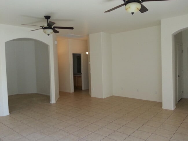 Photo - 36169 N Mirandesa Dr