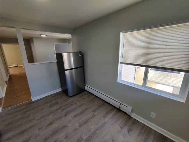 189 Grand Ave Unit 2