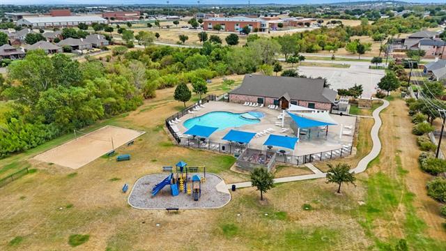 2932 Milby Oaks Dr