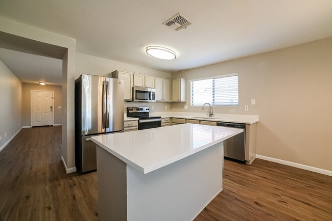 Photo - 3045 W Desert Vista Trail