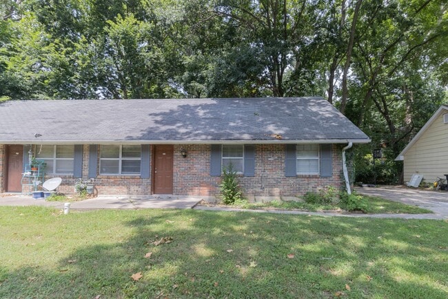 Photo - 1613-1615 Radcliffe Dr Unit 1613 Radcliffe Dr