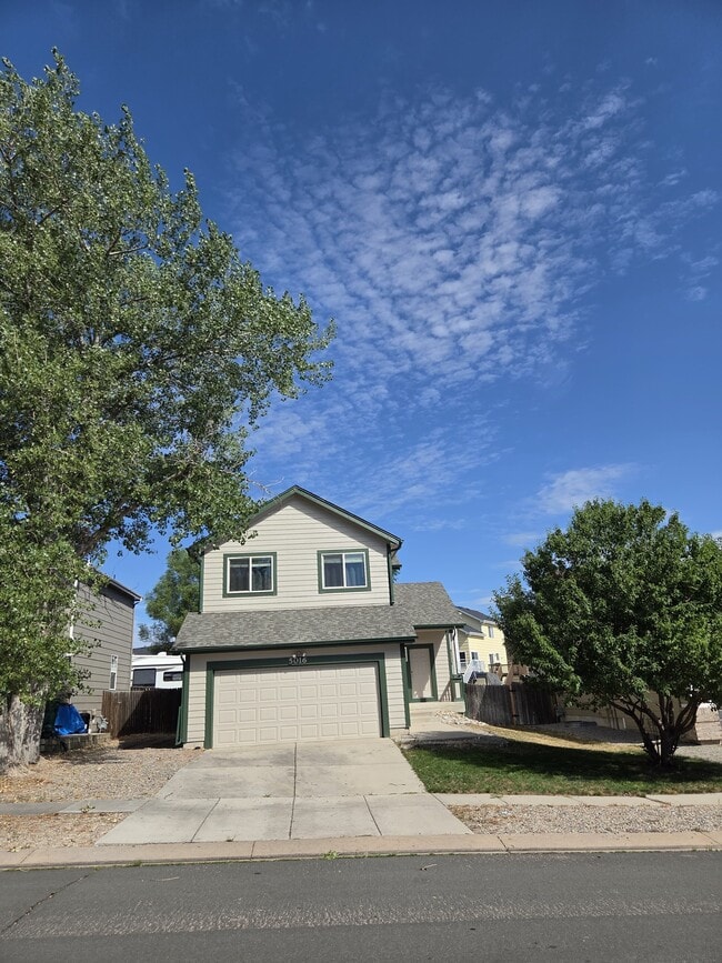 Building Photo - 5016 Prairie Grass Ln