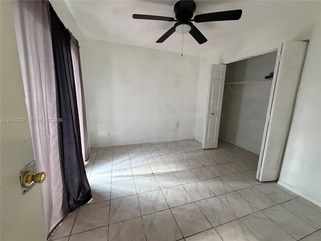 Photo - 4634 NW 185th St