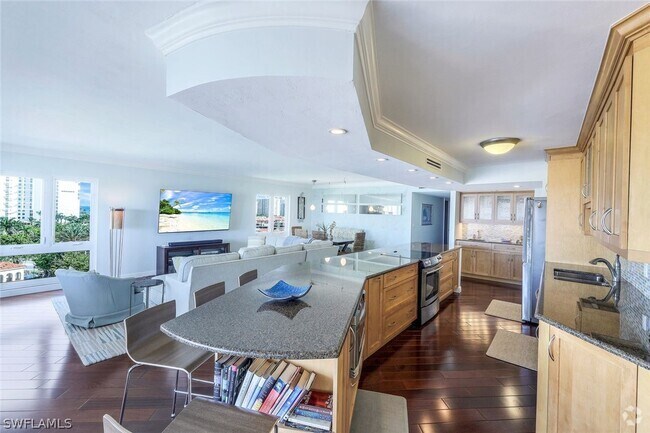 Building Photo - 250 Park Shore Dr Unit 803 Rental