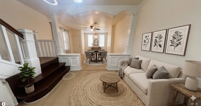 Building Photo - Charming 3-Bed Port Richmond Row Home