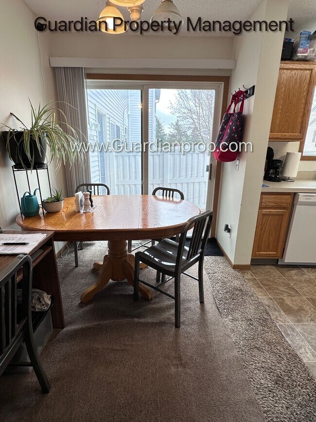 Photo - Apple Valley Town Home, 1 Car Garage, Laundry in Unit, Storage