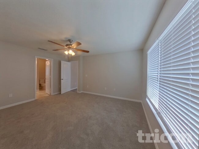Photo - 2244 Gladiolus Ln
