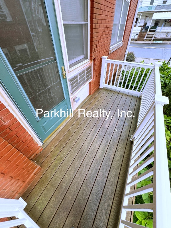 Photo - 420 W Pennsylvania Ave Unit 200