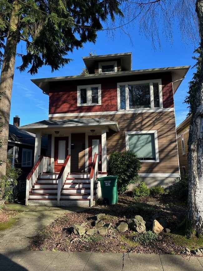 Photo - Fall In Love With Your Next Home! 2x1 in a Historic Queen Anne Home!